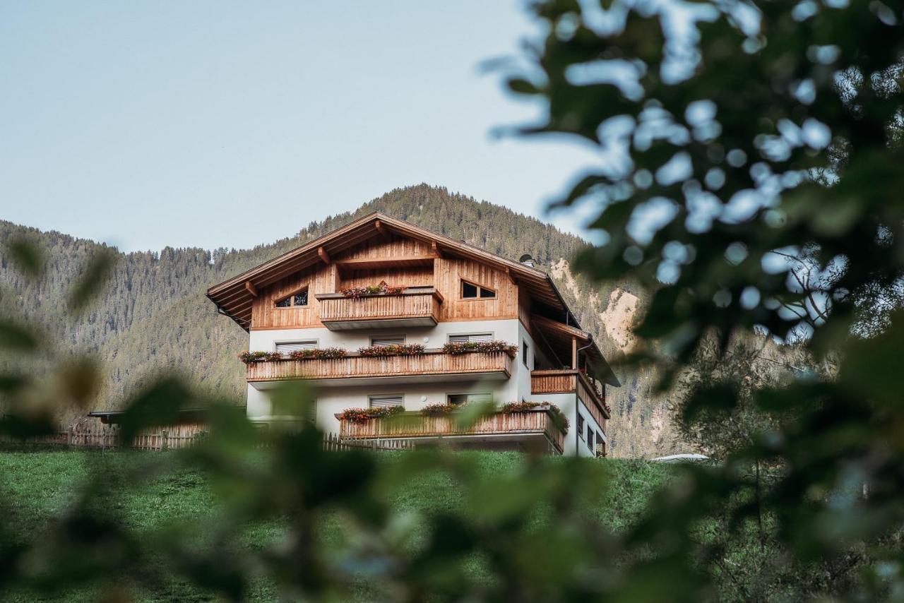 Apartment Lahnbach Grosskarneid Luson Exteriör bild